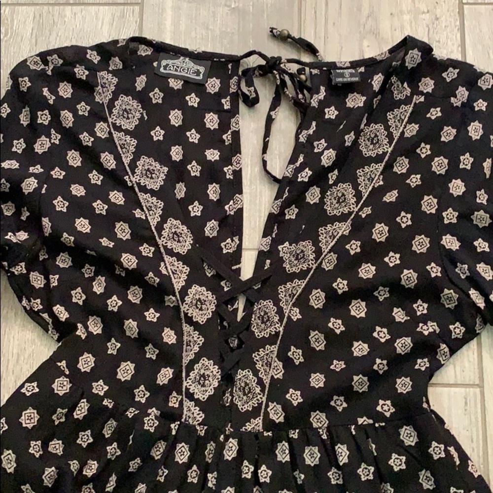Romper - Picture 3 of 3